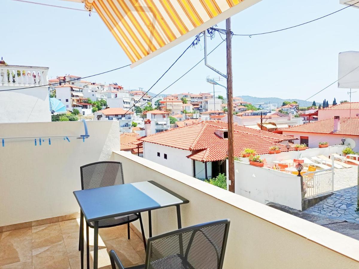 House Charistos Hotel Neos Marmaras Bagian luar foto
